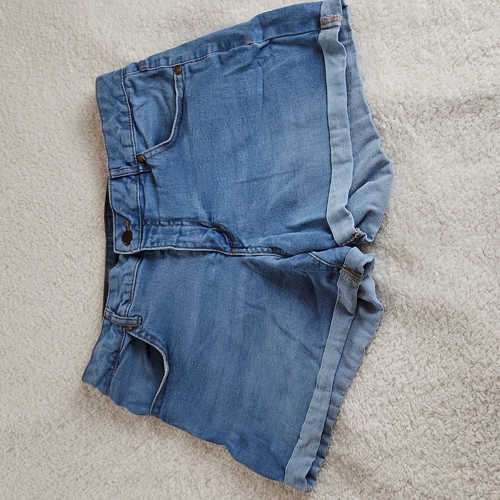 Sierra denim jean shorts size 12, with cuffs at the hem.